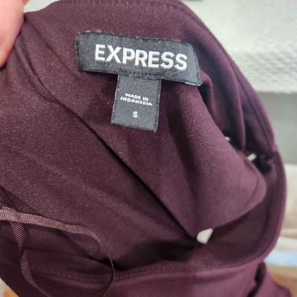 Express Burgundy  Blouse - Picture 6 of 10
